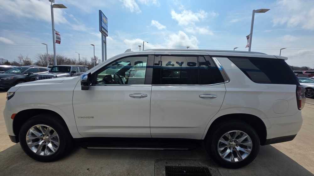 Used 2023 Chevrolet Tahoe Premier AWD/4WD image 5