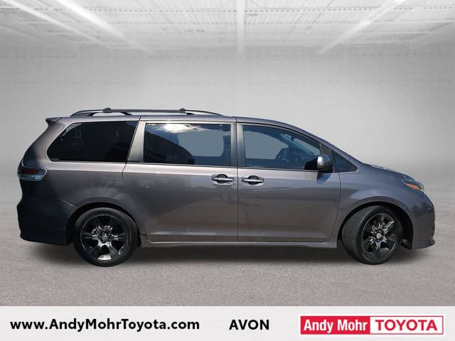 Used 2015 Toyota Sienna SE Premium FWD image 8