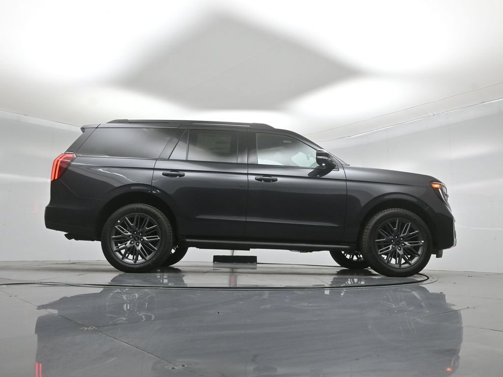 New 2026 Ford Expedition Platinum w/ Stealth Appearance Package AWD/4WD image 45