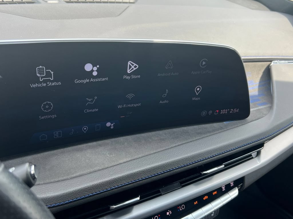Certified 2024 Cadillac XT4 Sport AWD/4WD image 21