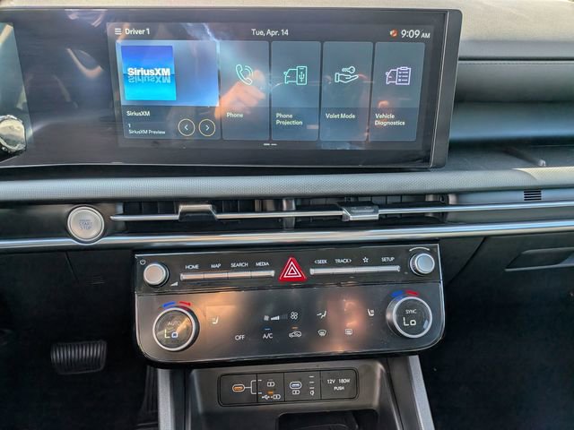 Used 2025 Hyundai Tucson SEL FWD image 18