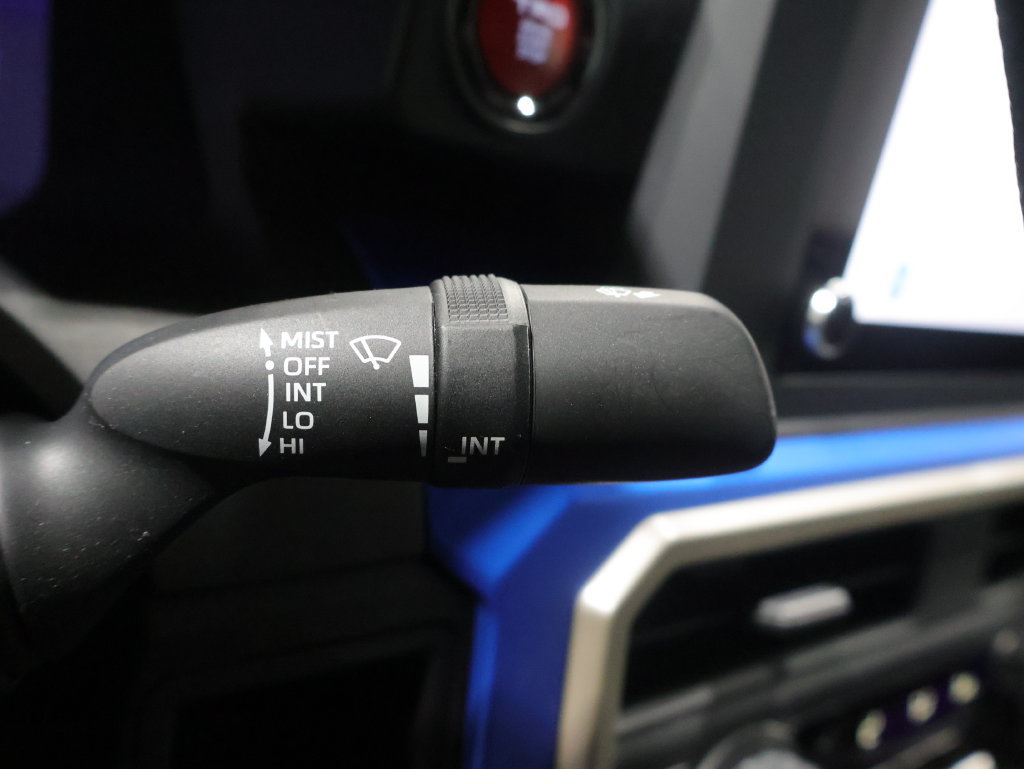Certified 2025 Toyota Tacoma TRD Sport AWD/4WD image 38