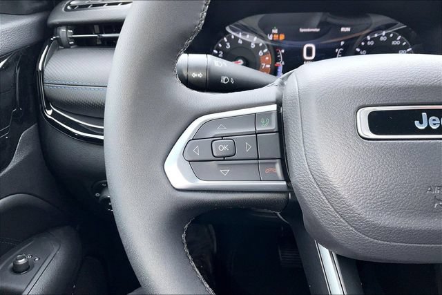 New 2026 Jeep Compass Latitude AWD/4WD image 18