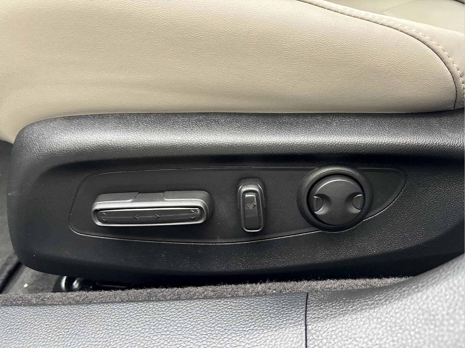 Certified 2025 Honda Accord Touring image 15