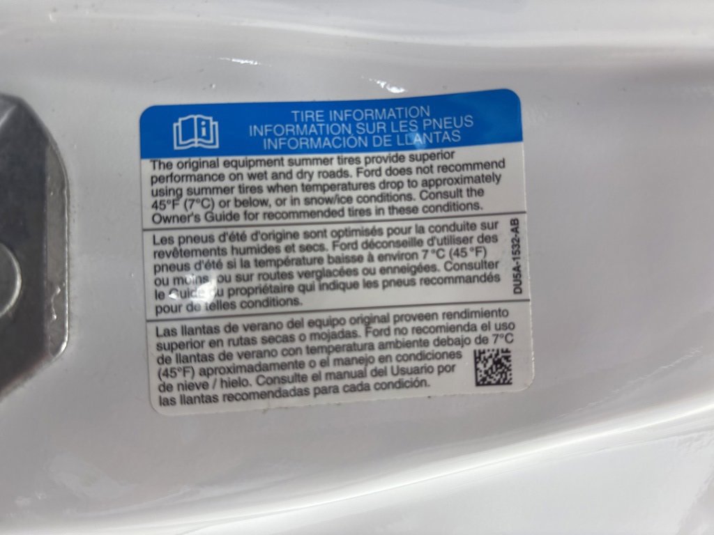 Used 2022 Ford Mustang Shelby GT500 w/ Technology Package image 22