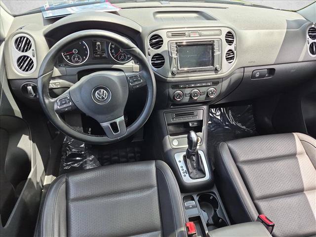 Used 2017 Volkswagen Tiguan Wolfsburg Edition FWD image 19