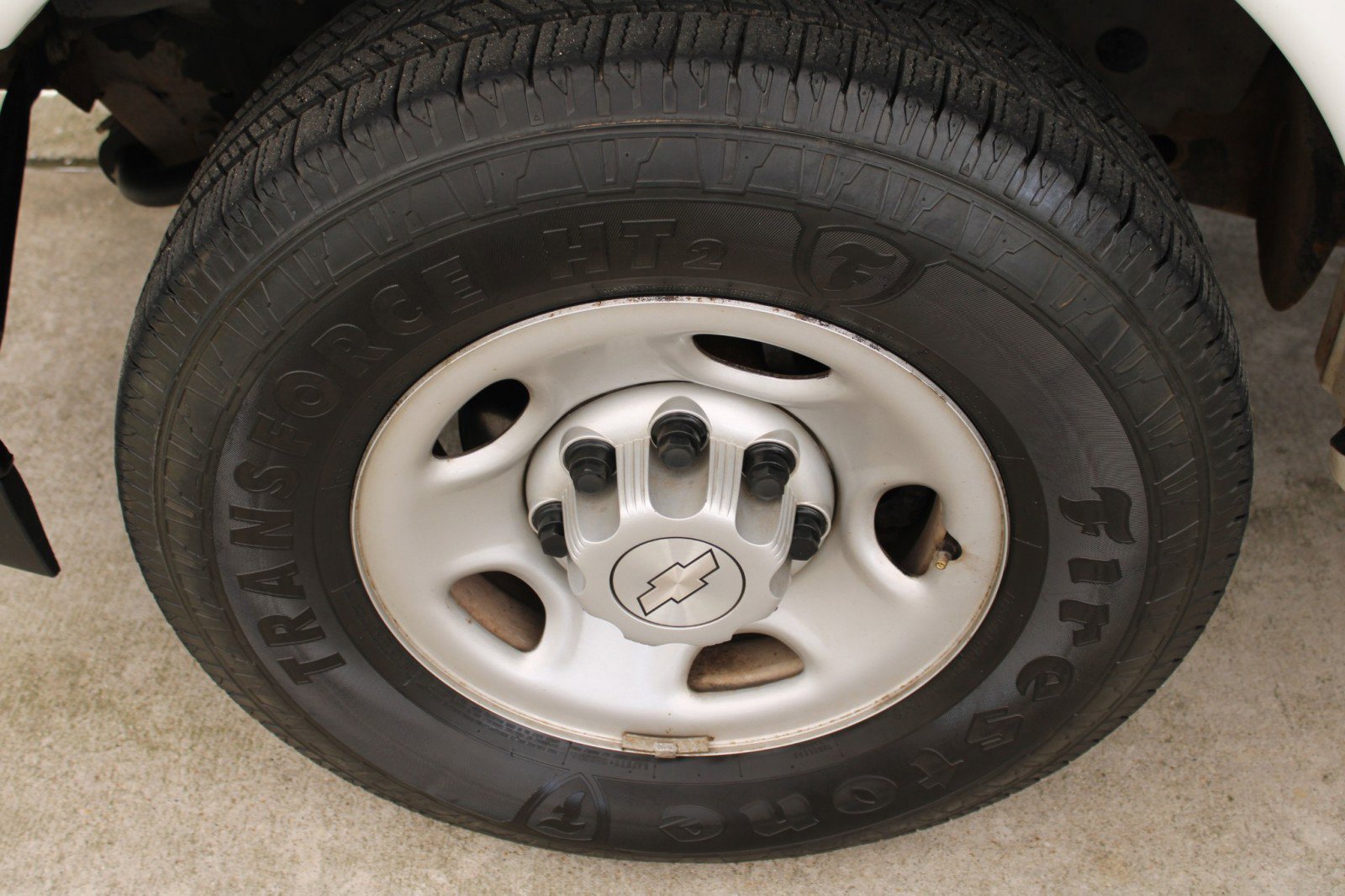 Used 2020 Chevrolet Express 2500 w/ Driver Convenience Package image 21