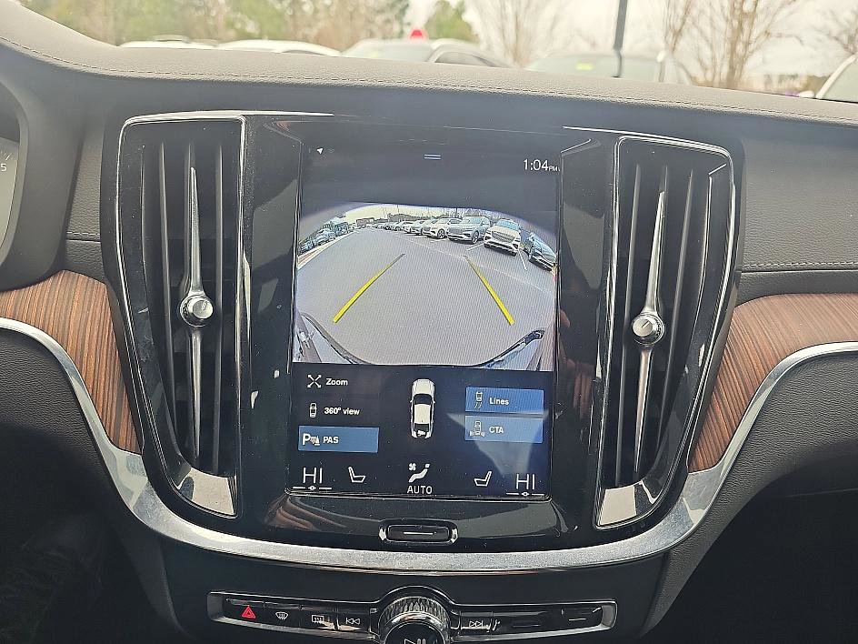 Used 2020 Volvo S60 T6 Inscription image 30