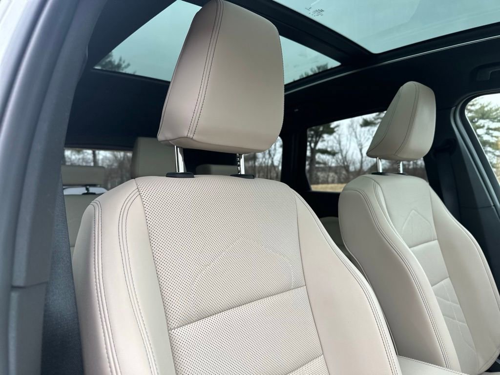 Certified 2023 BMW X1 xDrive28i w/ Premium Package image 27