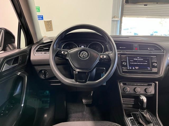 Used 2020 Volkswagen Tiguan S image 21