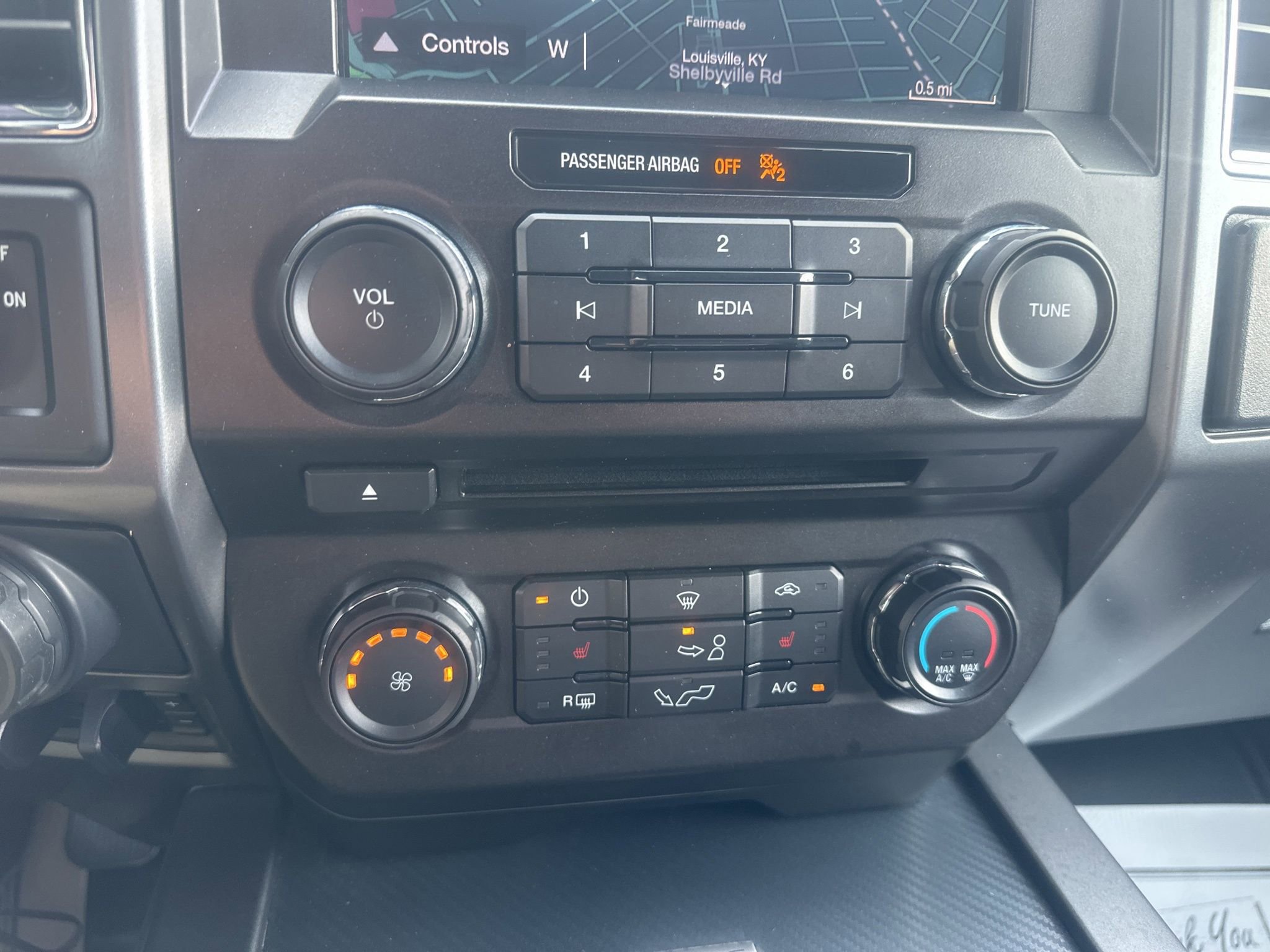 Used 2018 Ford F150 XLT w/ Equipment Group 302A Luxury image 33