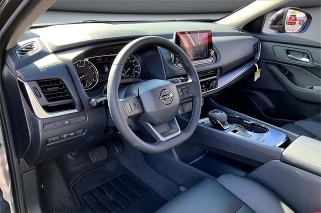 New 2026 Nissan Rogue SV image 7