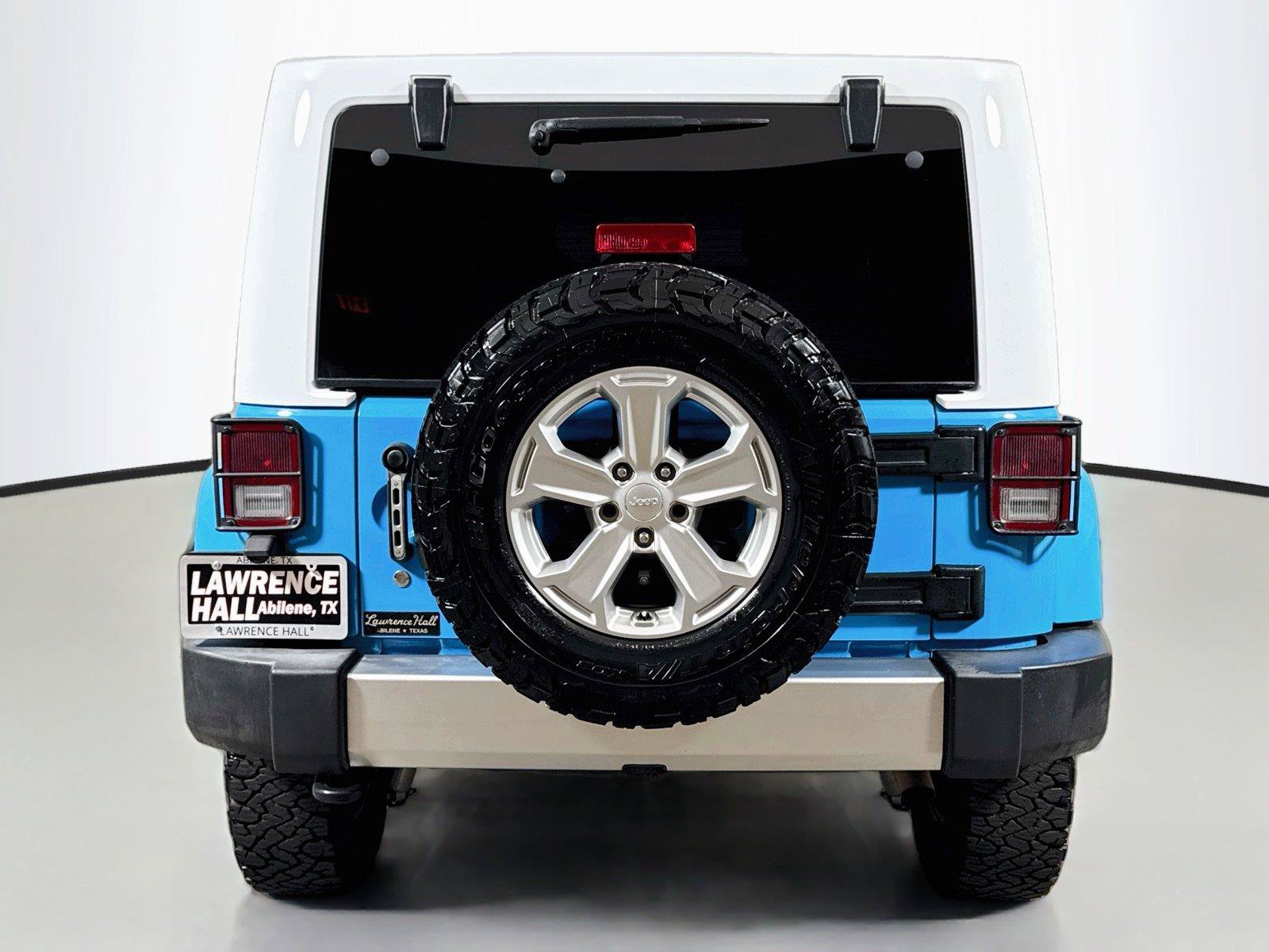 Used 2017 Jeep Wrangler Unlimited Sahara w/ Quick Order Package 24E Chief AWD/4WD image 5