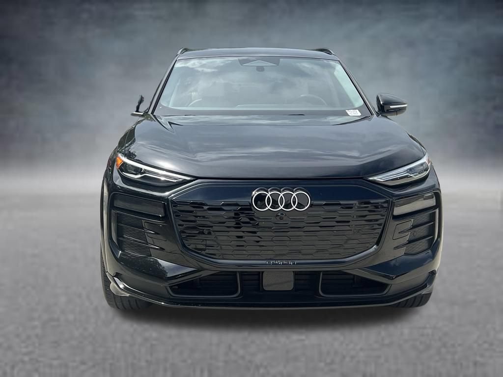 Used 2025 Audi Q6 e-tron Premium w/ Convenience Package RWD image 7