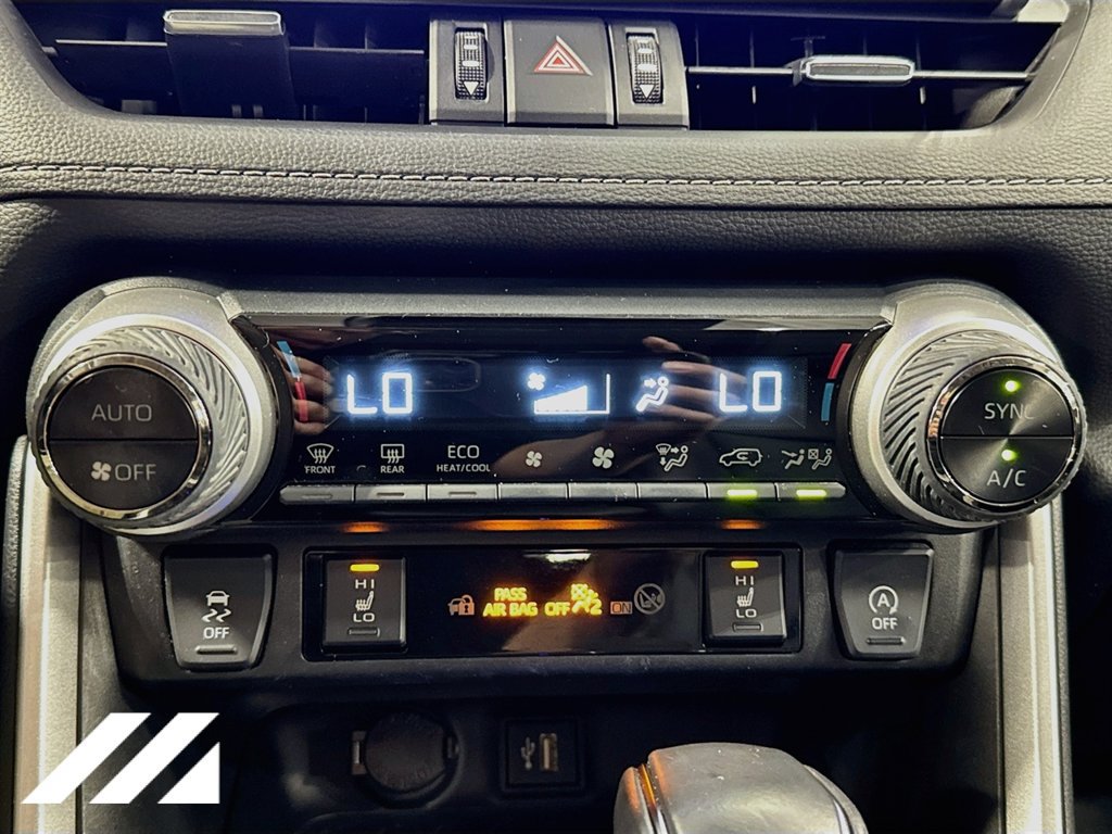 Used 2024 Toyota RAV4 XLE Premium w/ Weather Package AWD/4WD image 17