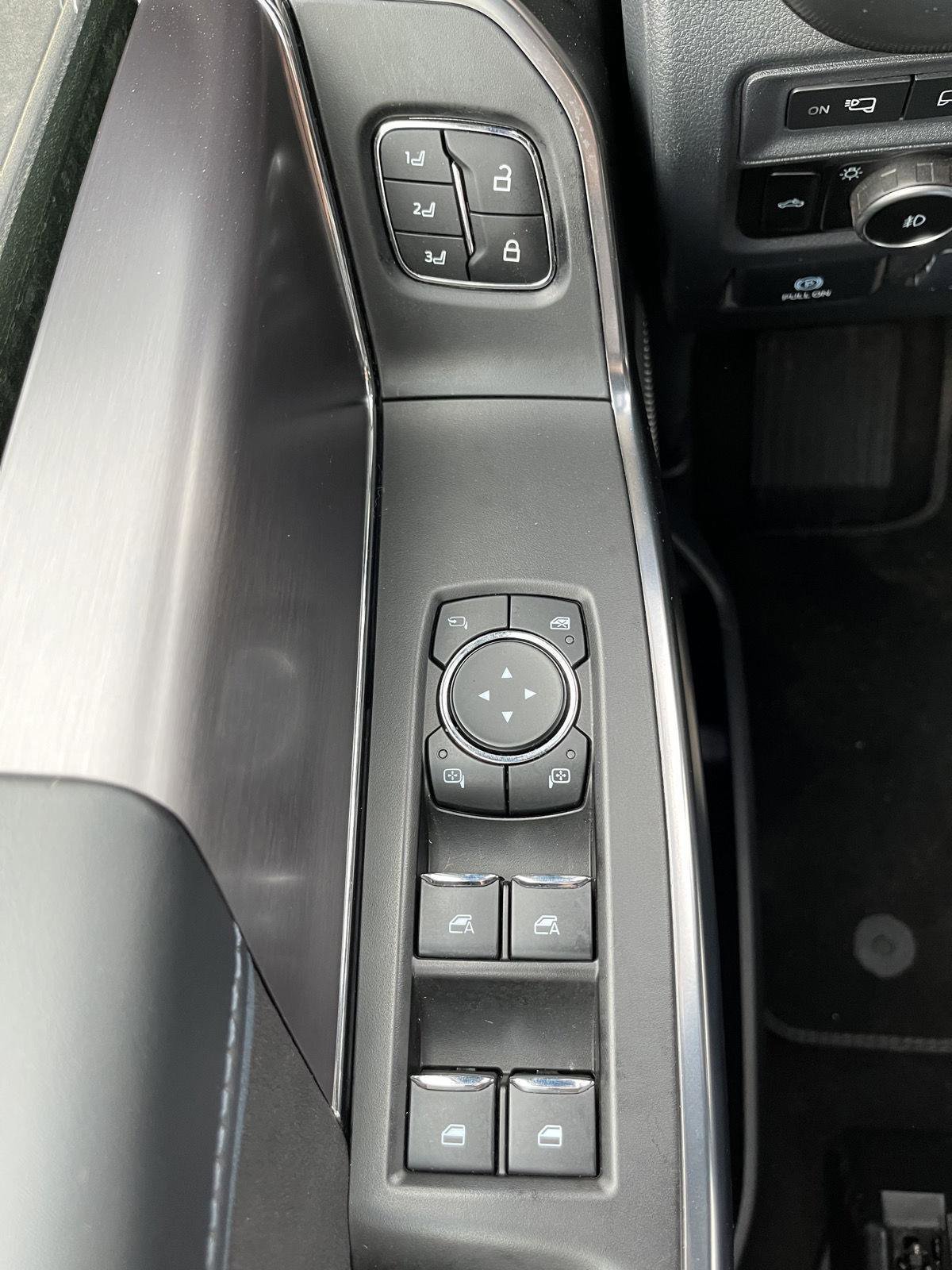 Used 2024 Ford F150 Platinum w/ Equipment Group 702A High AWD/4WD image 11