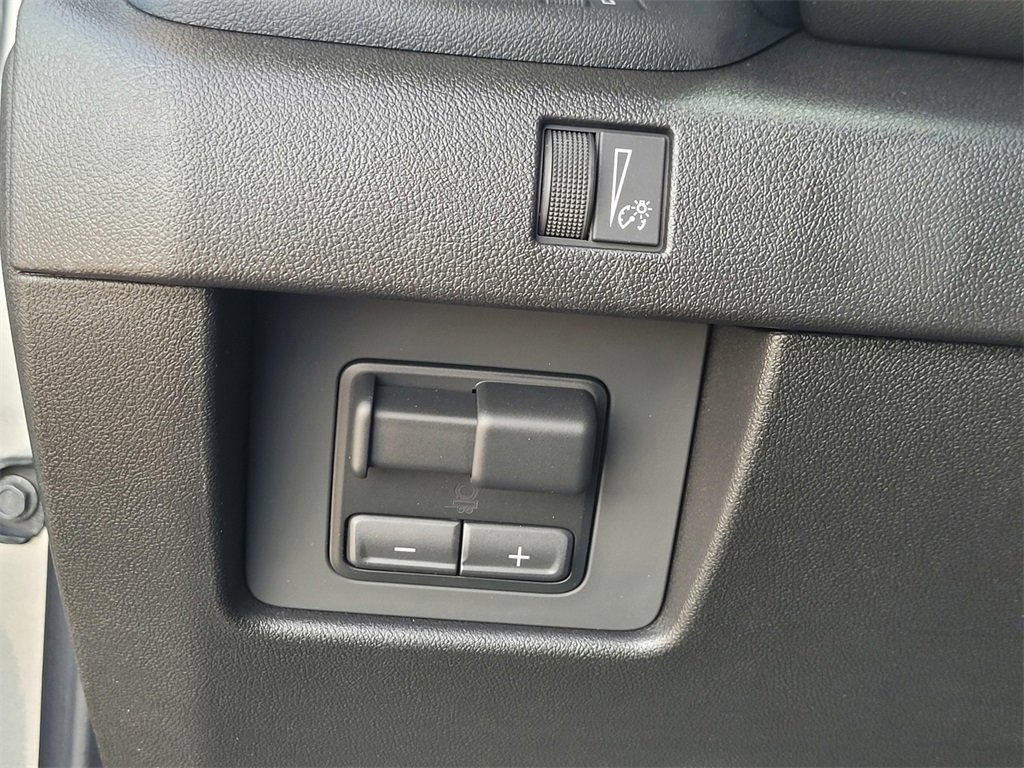 New 2026 GMC Canyon Elevation w/ Technology Package image 23