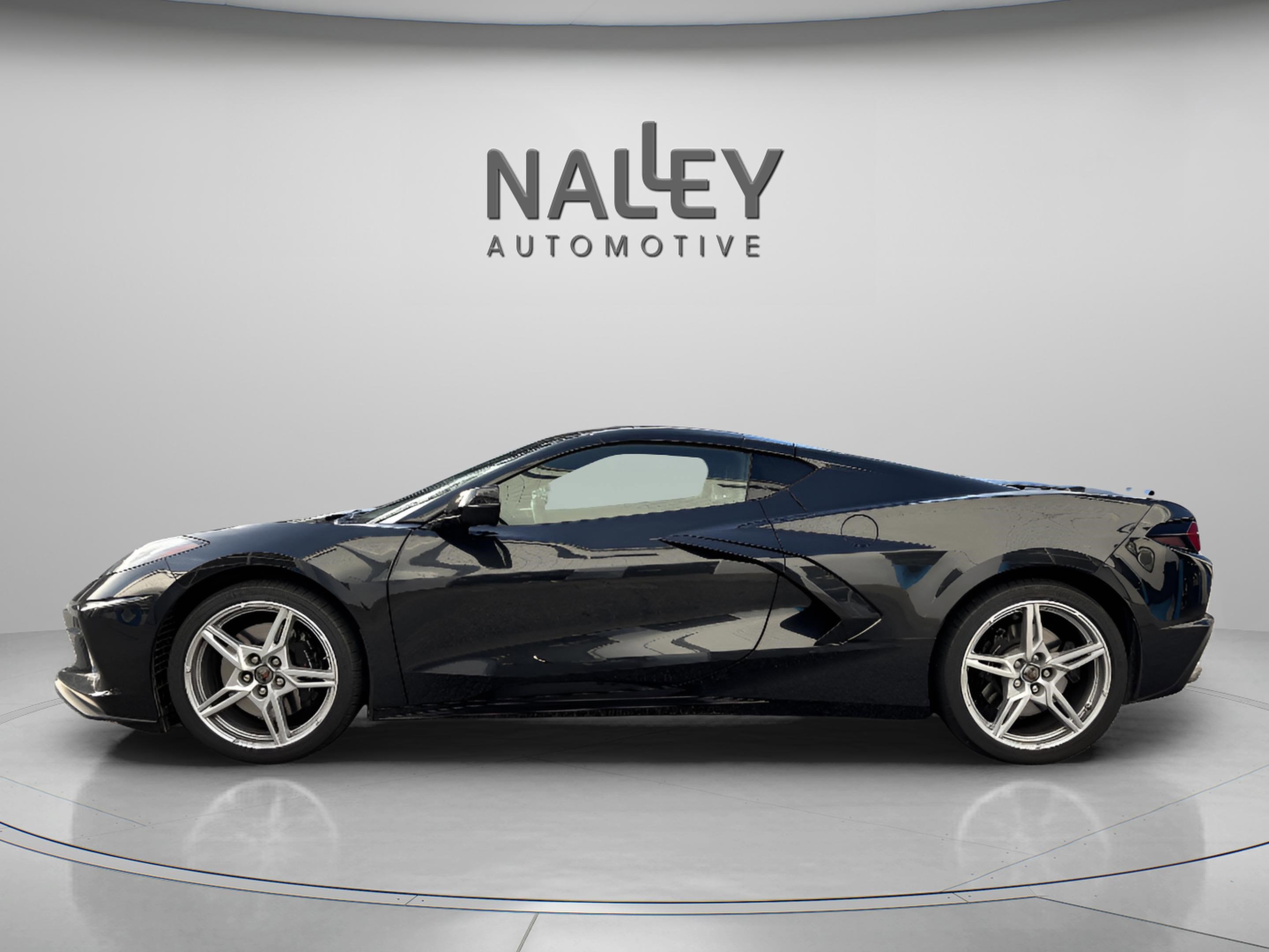Used 2024 Chevrolet Corvette Stingray Coupe w/ Z51 Performance Package image 3