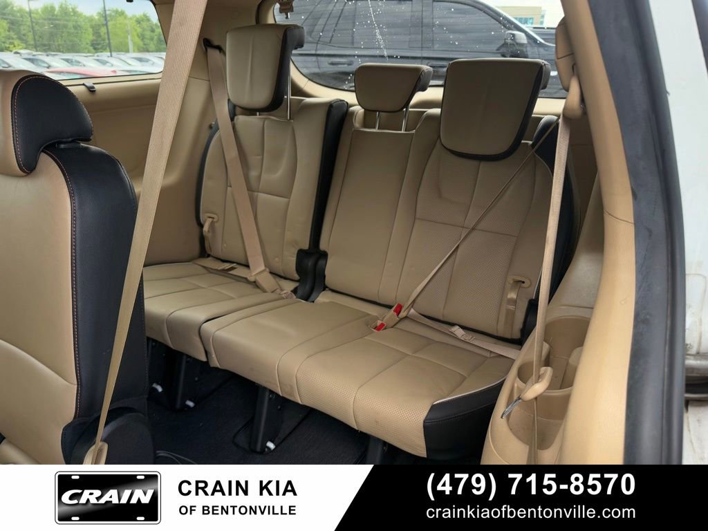 Used 2016 Kia Sedona EX FWD image 27