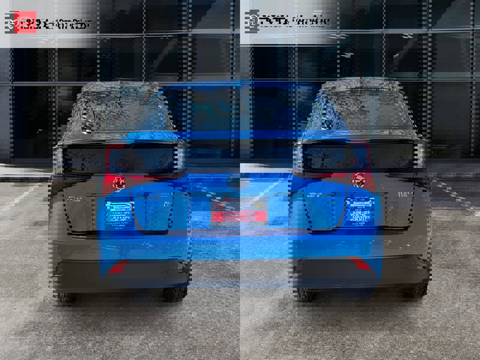 Used 2019 Toyota Prius XLE image 10