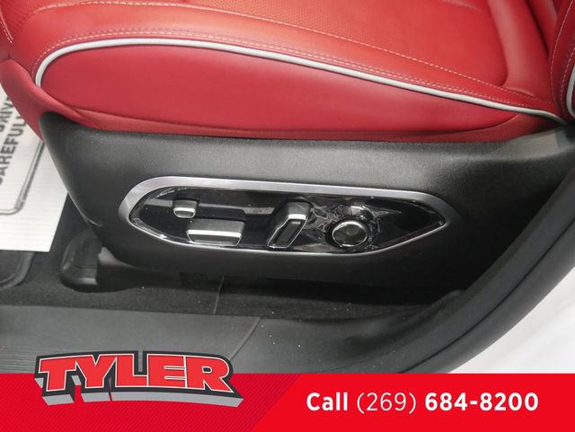 Used 2025 Jeep Wagoneer S Launch Edition image 25