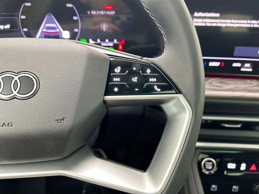 Used 2025 Audi Q5 Premium Plus image 12