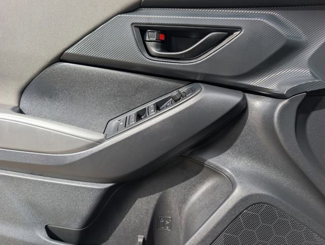 Used 2024 Subaru Crosstrek 2.0i image 13