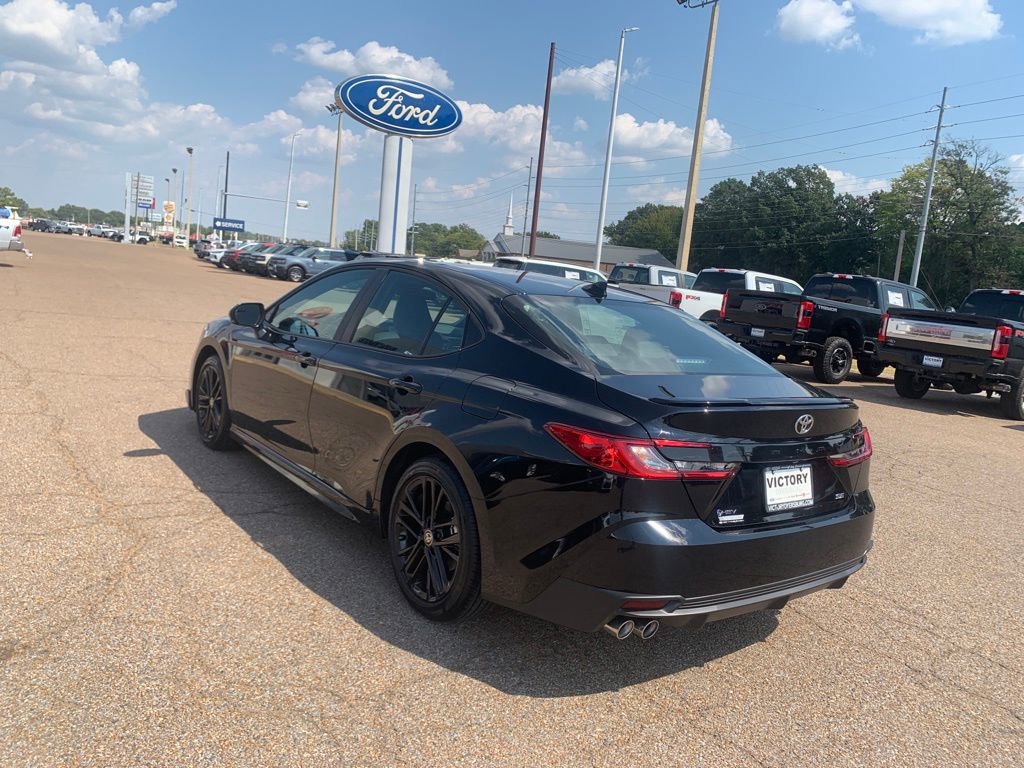 New 2026 Toyota Camry SE image 5