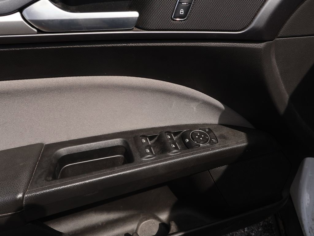 Used 2016 Ford Fusion S FWD image 13