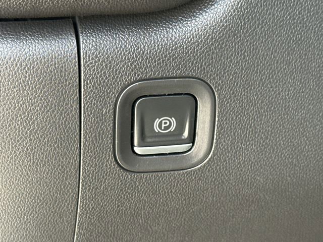 Used 2021 Chevrolet Silverado 1500 W/T w/ WT Value Package RWD image 19