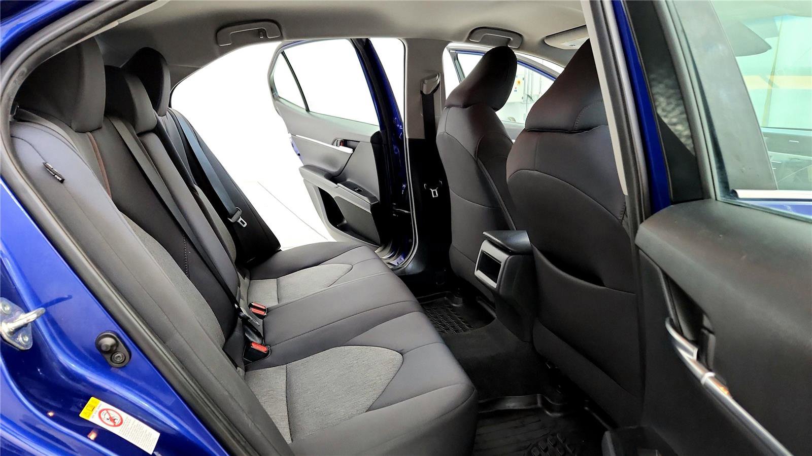 Certified 2018 Toyota Camry LE w/ Convenience Package image 15