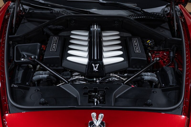 Used 2019 Rolls-Royce Wraith RWD image 39