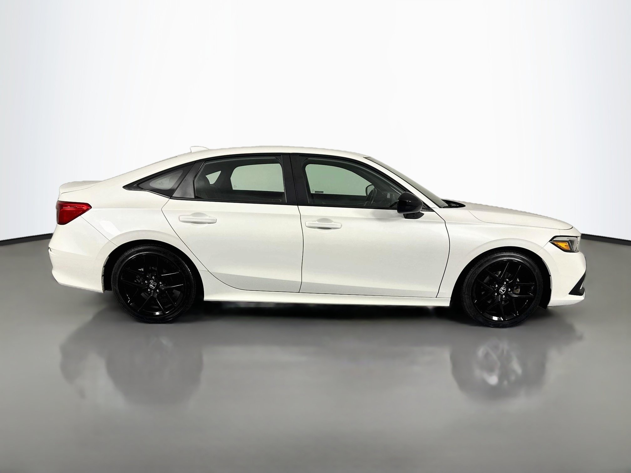 Certified 2024 Honda Civic Sport image 4