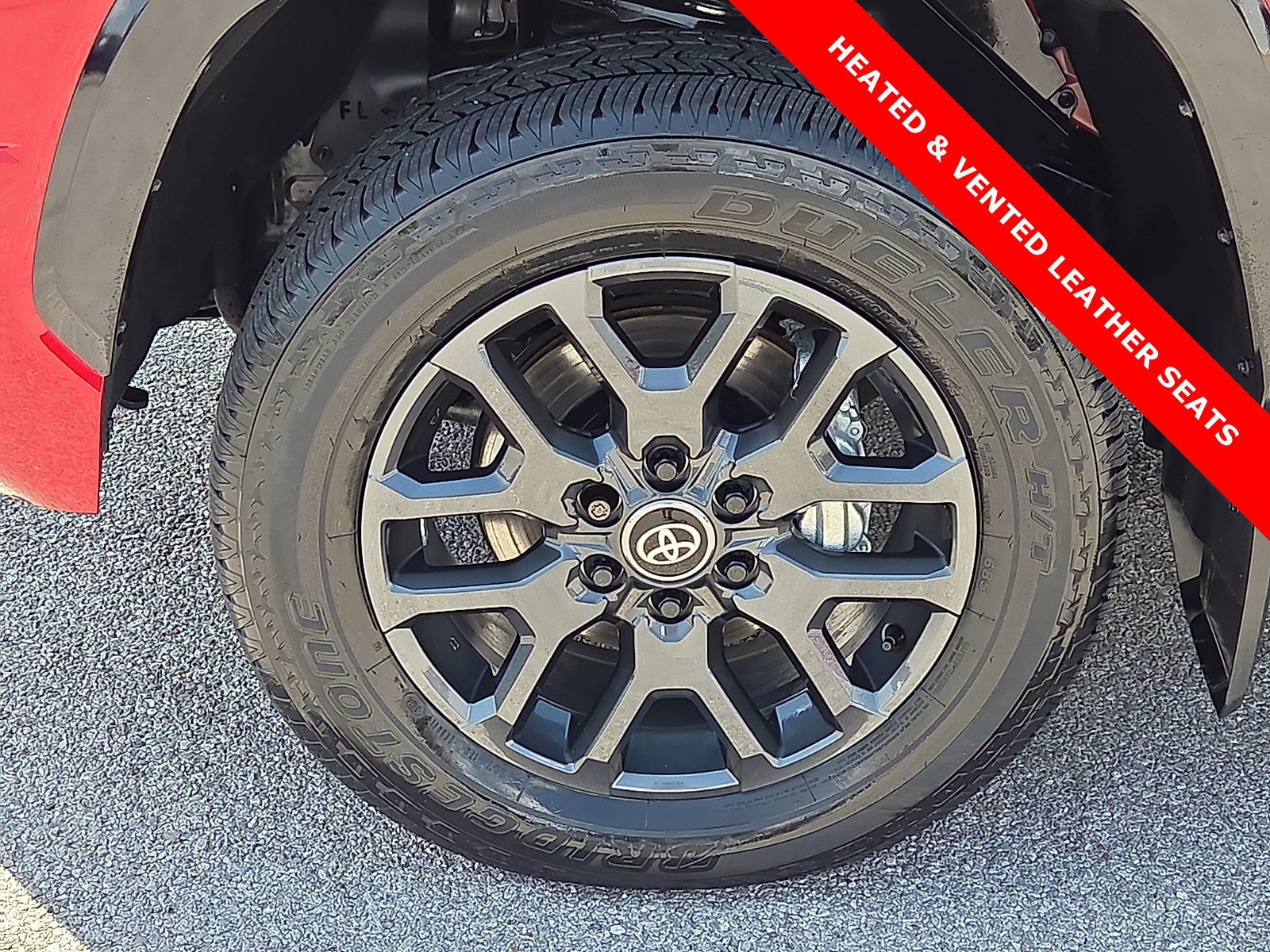 Used 2025 Toyota Tundra Platinum AWD/4WD image 7