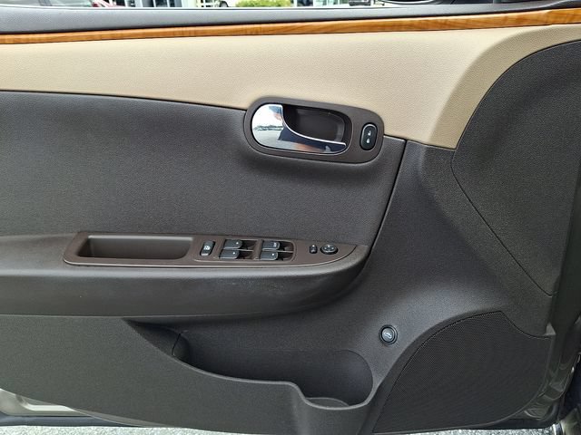 Used 2011 Chevrolet Malibu LT w/ Power Convenience Package FWD image 12