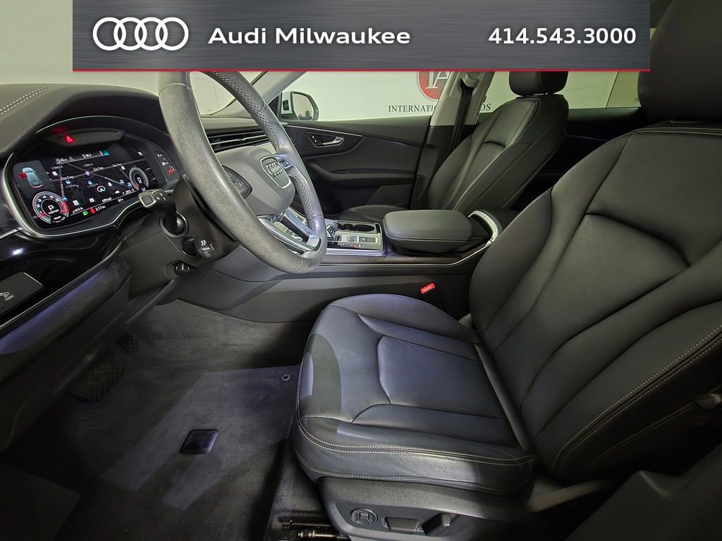 Used 2023 Audi Q8 Premium w/ Convenience Package AWD/4WD image 16