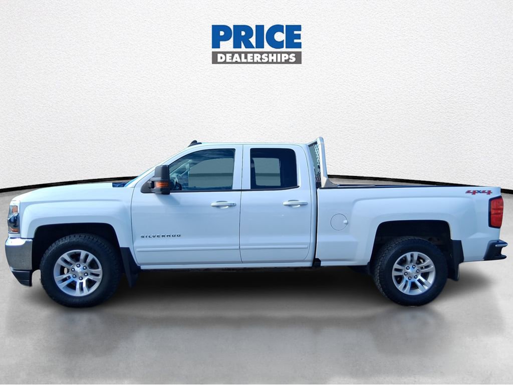 Used 2017 Chevrolet Silverado 1500 LT w/ Max Trailering Package image 8