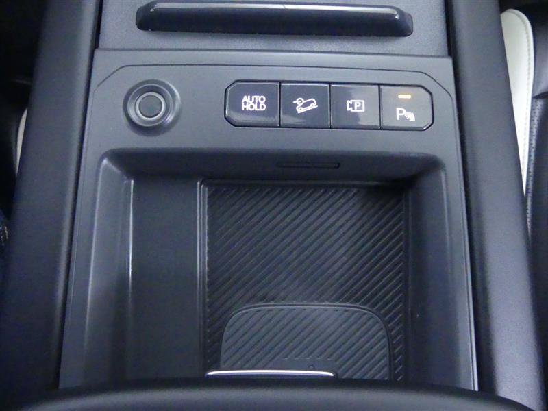 Used 2024 Kia EV9 GT-Line AWD/4WD image 21