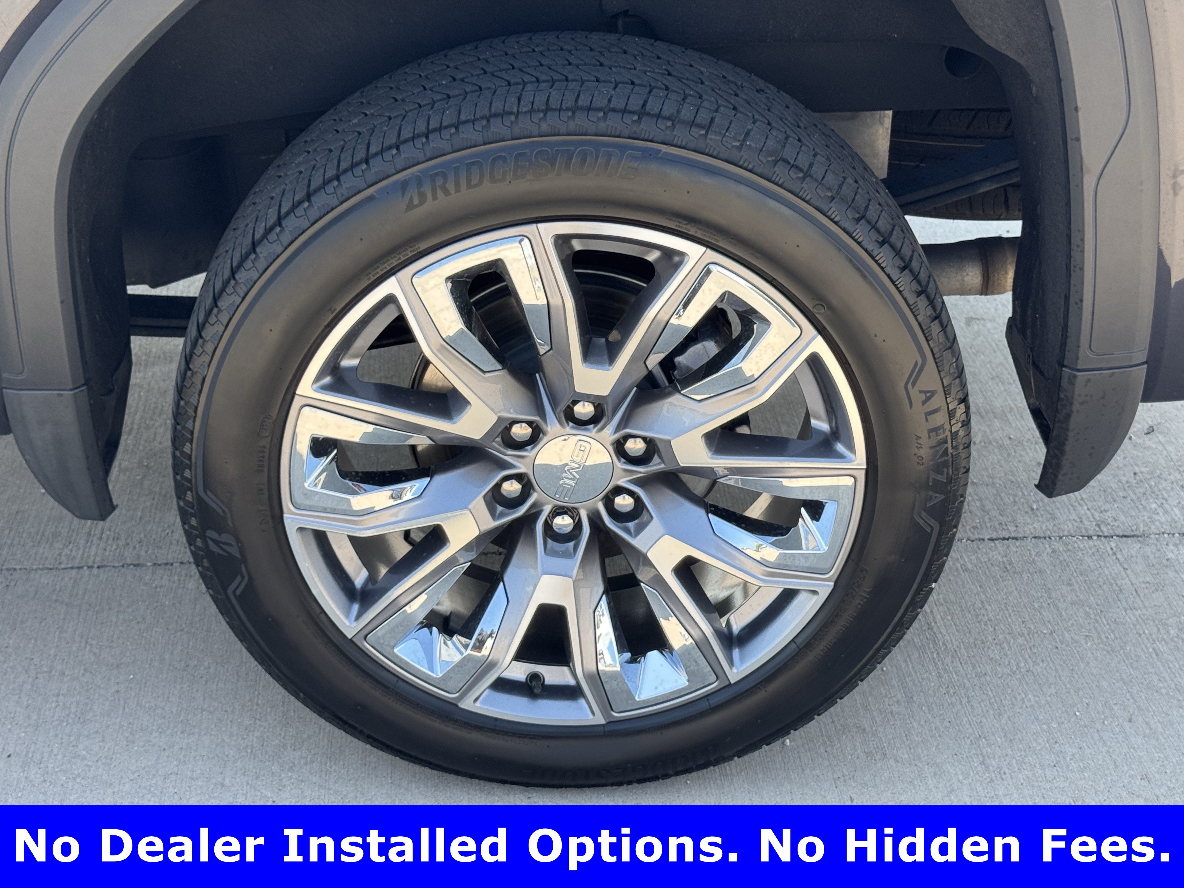 Used 2025 GMC Sierra 1500 Denali AWD/4WD image 10