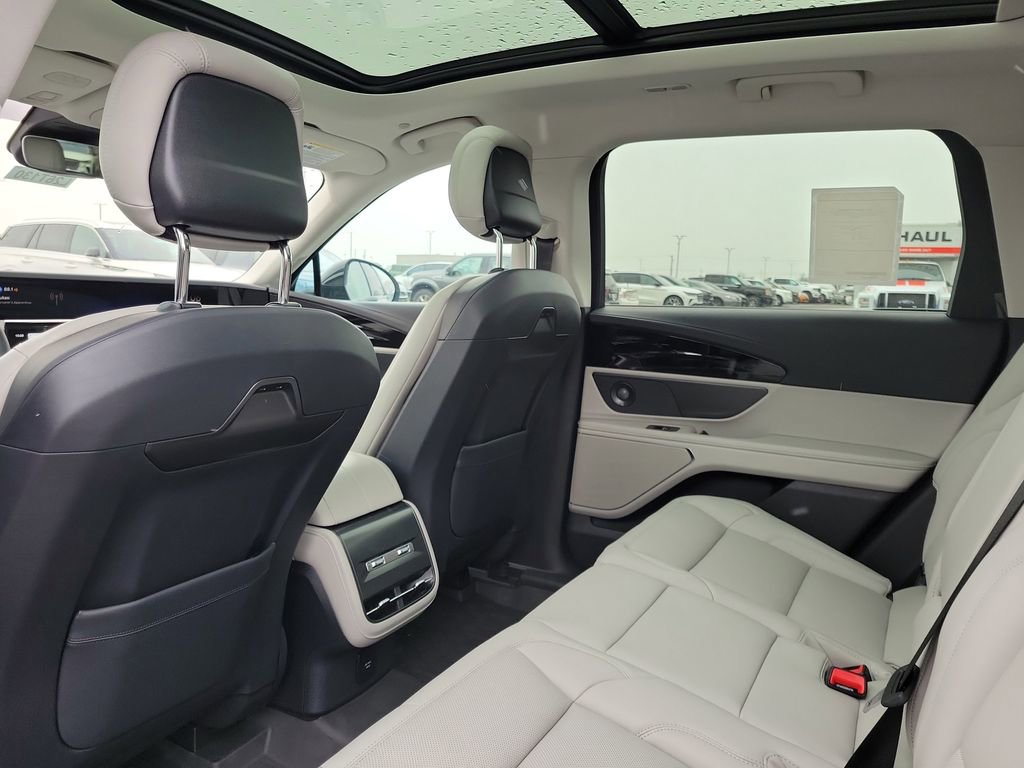 New 2026 Lincoln Nautilus Premier w/ Equipment Group 102A image 16