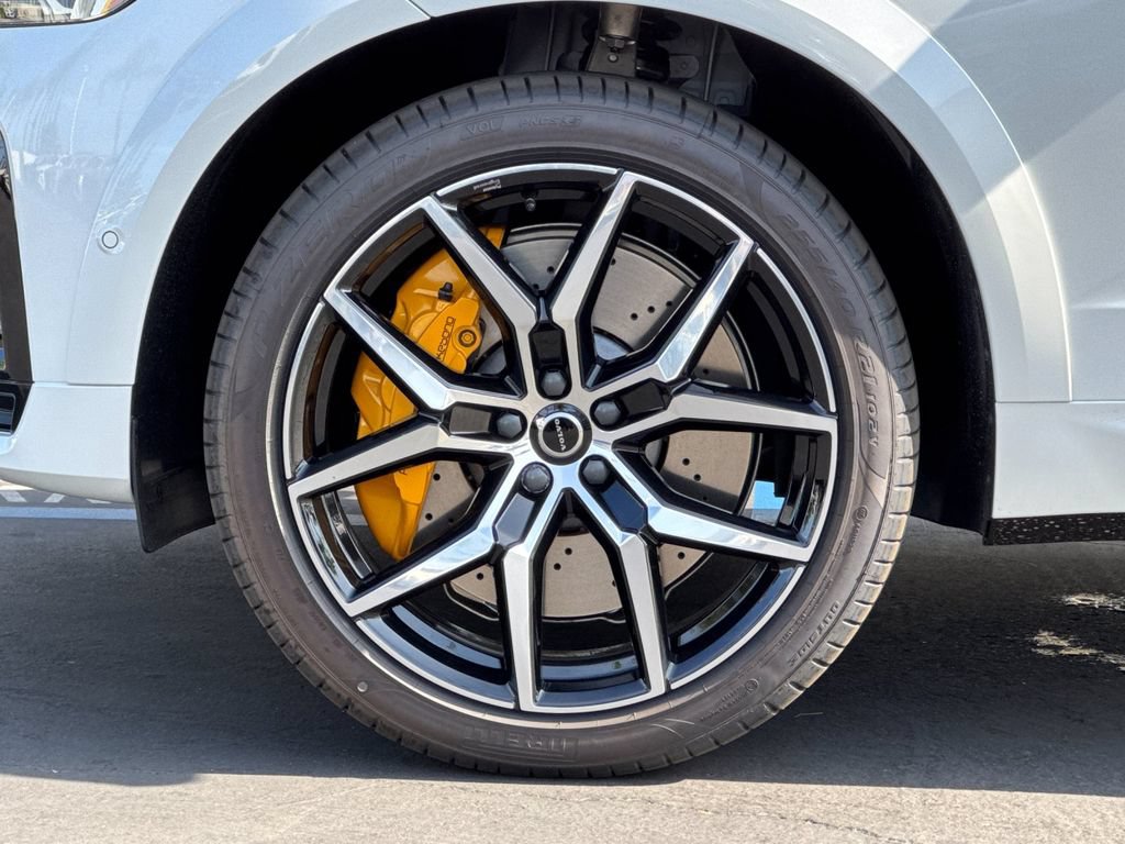 New 2026 Volvo XC60 T8 Polestar w/ Protection Package Premier AWD/4WD image 25