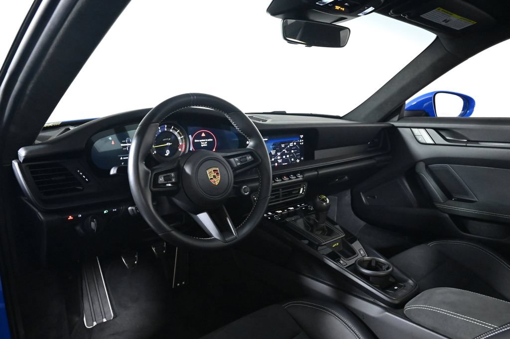 Certified 2022 Porsche 911 GT3 RWD image 11