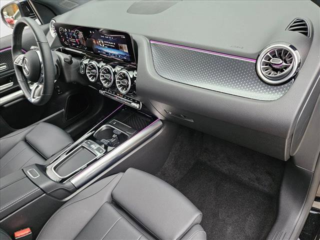 Used 2025 Mercedes-Benz GLA 250 image 21