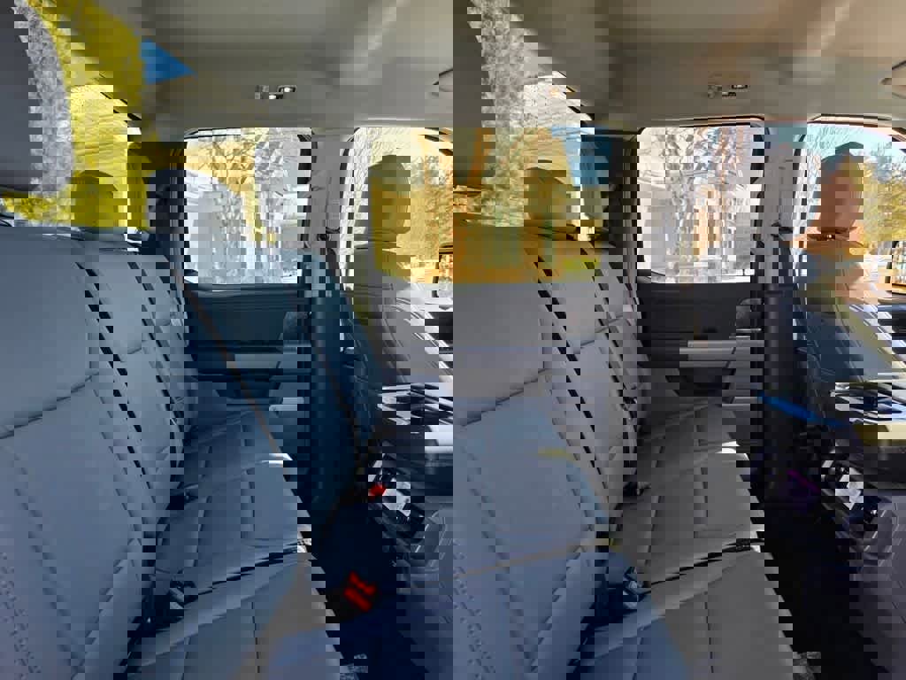 New 2025 Ford F150 Lightning Flash image 30