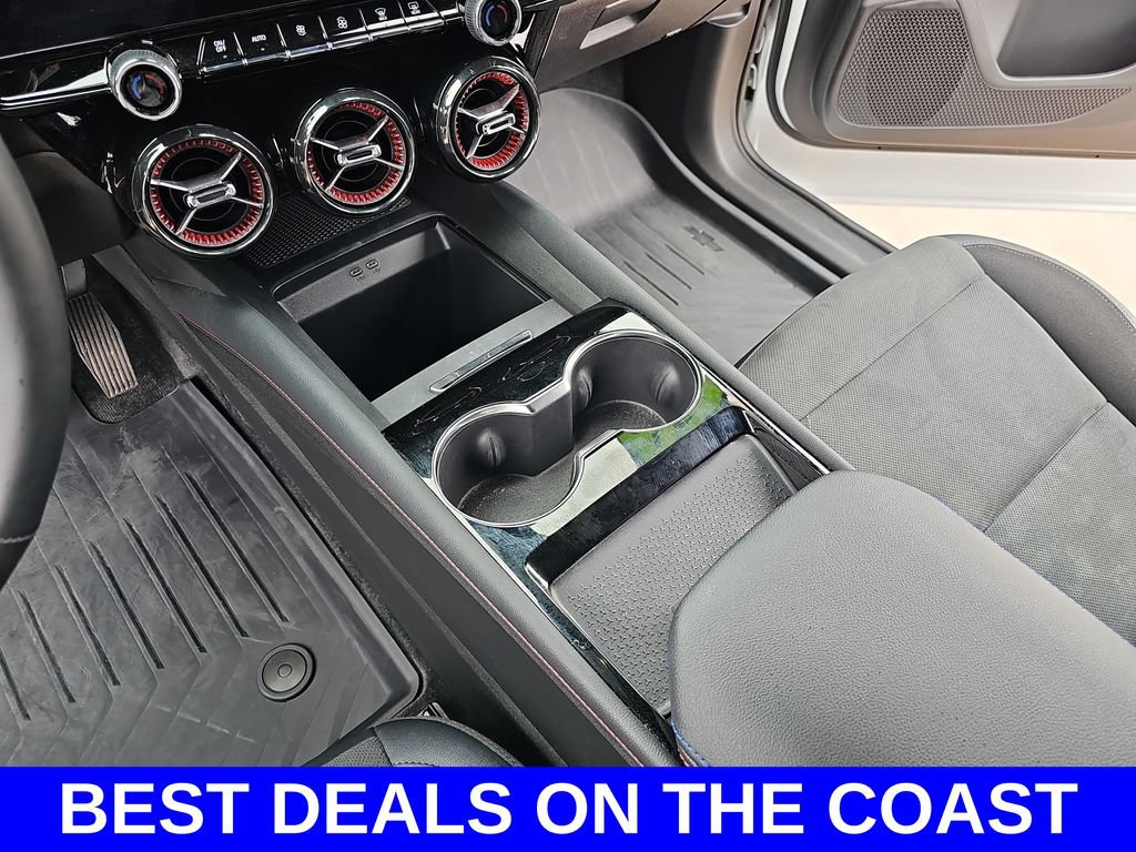 Used 2024 Chevrolet Blazer EV RS AWD/4WD image 25