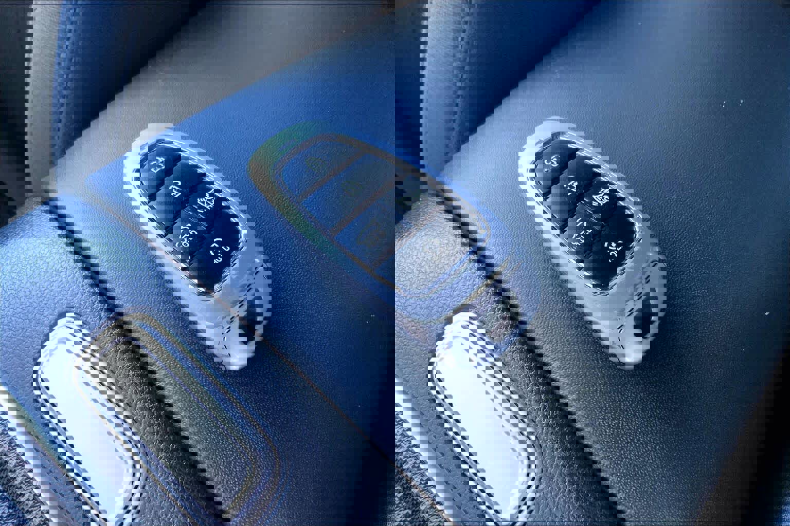 Used 2022 Hyundai Santa Fe XRT image 15