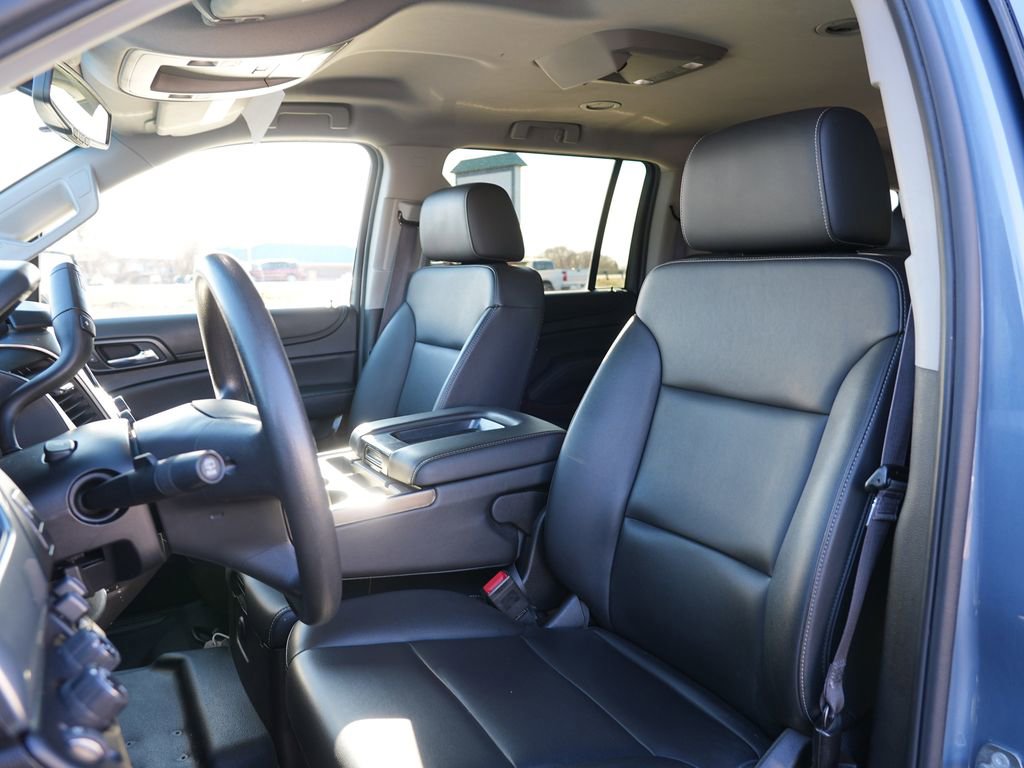 Used 2016 Chevrolet Suburban 4WD w/ Max Trailering Package image 12