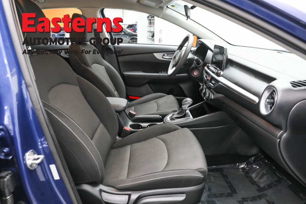 Used 2023 Kia Forte LXS image 24