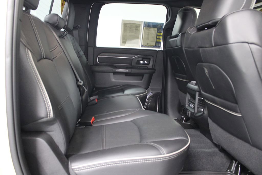 Used 2024 RAM 2500 Limited image 32