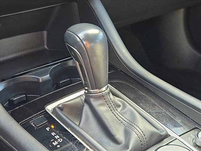 Used 2024 MAZDA MAZDA3 s FWD image 10